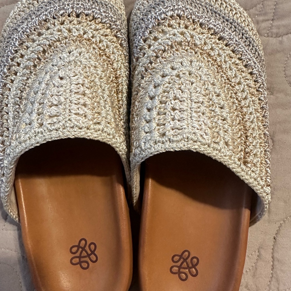 New without tags. Bolinas Clog - Cream Woven Slip-On by Sak